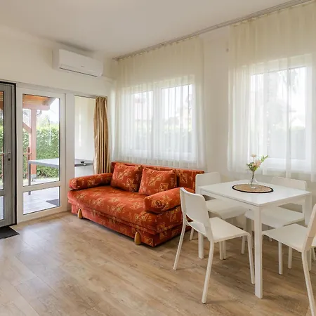 Szigetkoez Szive & Rendezvenyhaz