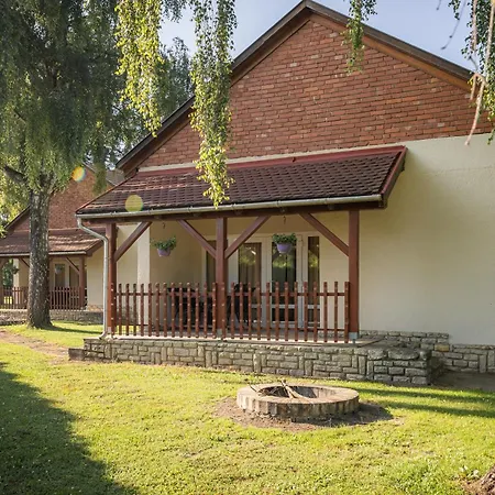 Gæstehus Szigetkoez Szive & Rendezvenyhaz Dunasziget